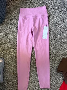 Large Alo airlift leggings 7/8 high waist new with tags (2) pairs